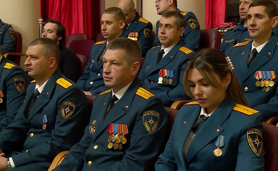 Пензенские спасатели отмечают 27  декабря свой профессиональный праздник