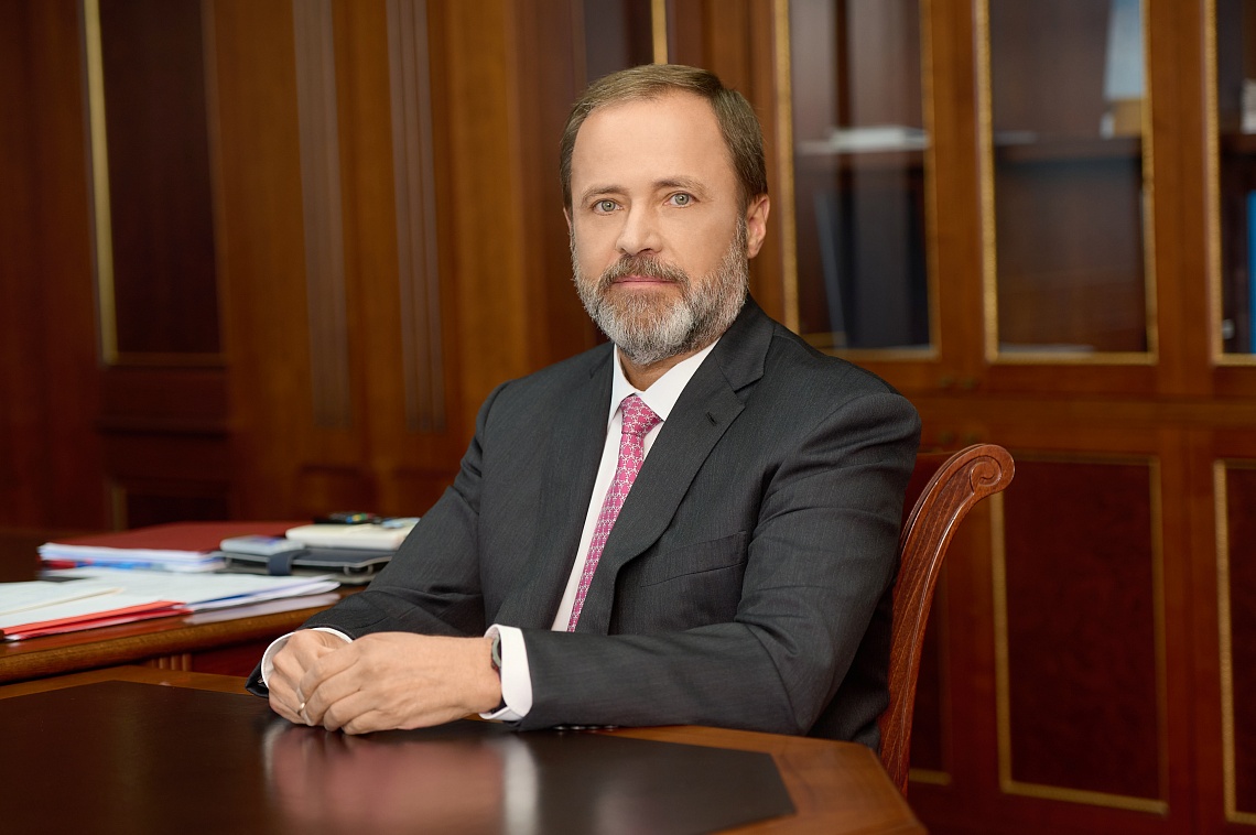 Игорь Комаров поздравил пензенцев с Днем защитника Отечества
