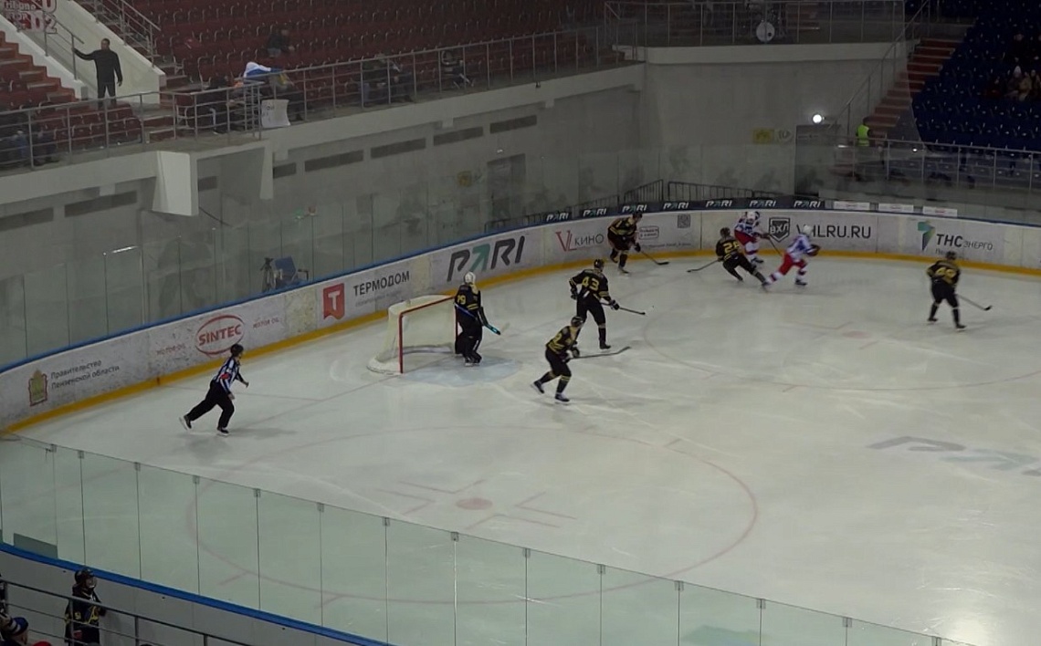 Пензенский «Дизель» успешно начал заключительную домашнюю серию матчей в уходящем году