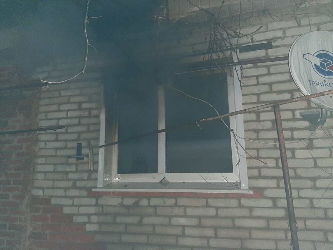 В  селе Норовка из горящего дома спасли бабушку