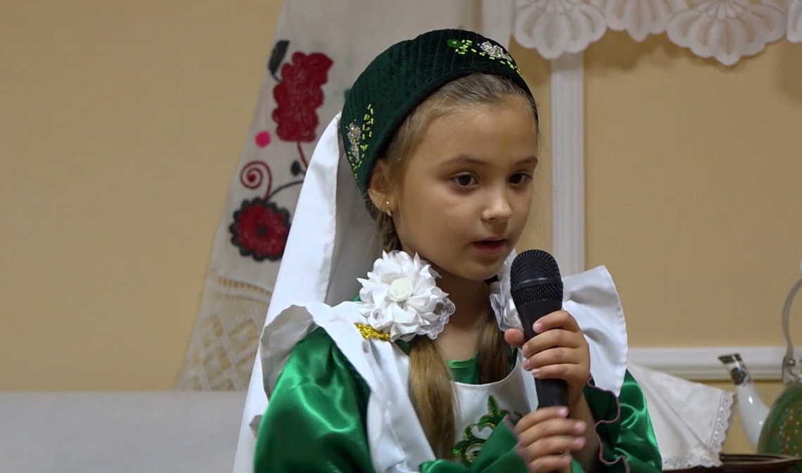 В дни татарского  просвещения   делегация из  Татарстана побывала в школе села Средняя Елюзань