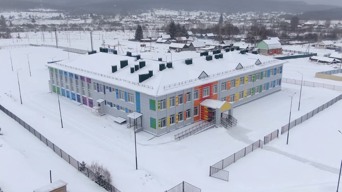 В селе Большой Вьяс завершилось строительство новой школы