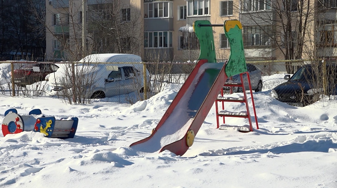 В Пензе чиновники проверили, насколько хорошо убраны дворы на Шуисте