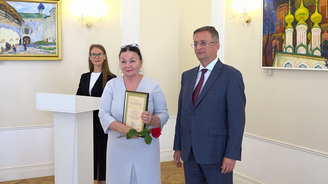 В Пензе в преддверии Дня торговли наградили лучших представителей этой сферы