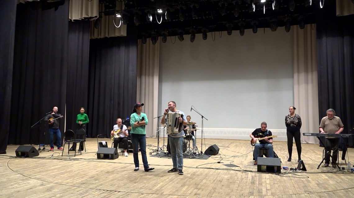 Ансамбль «Злато-Серебро» готовит юбилейную программу