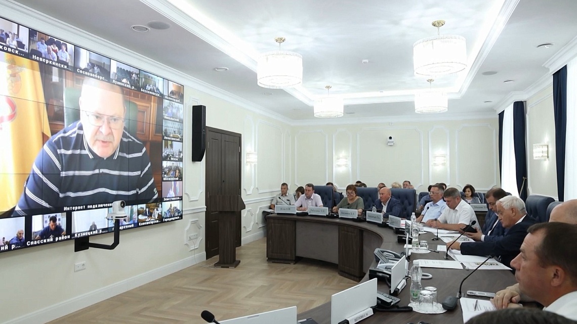 В Пензе обсудили ход реализации программы «Мой двор»