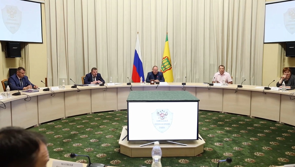 В  областном правительстве прошло заседание антитеррористической комиссии