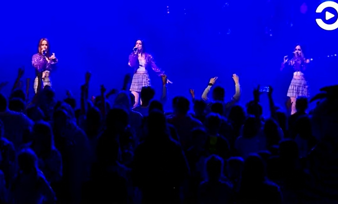 Для участников соревнований по плаванию в бассейне «Сура» подготовили подарок