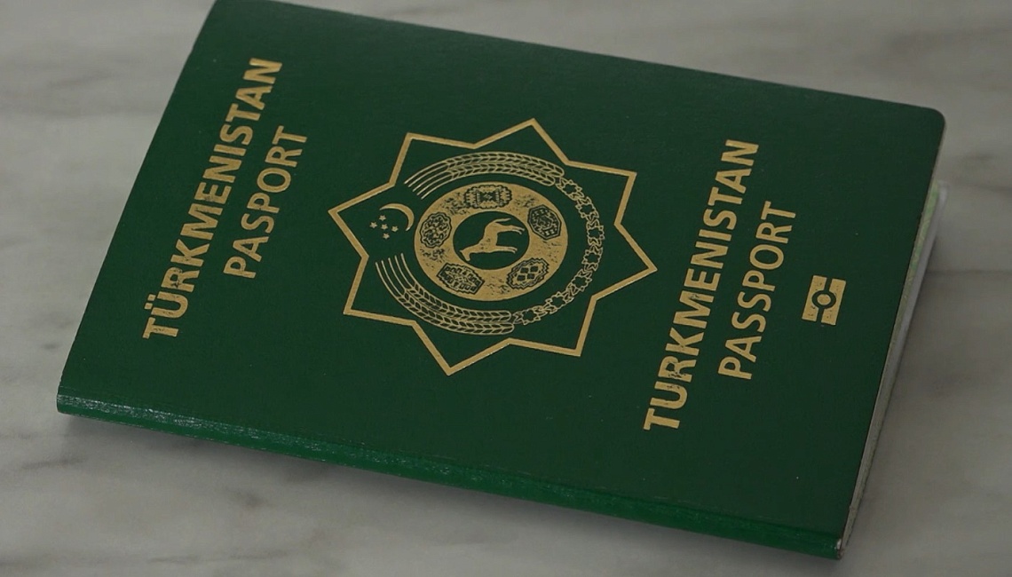 Иностранные студенты ПГУ оказали гуманитарную помощь беженцам с Донбасса