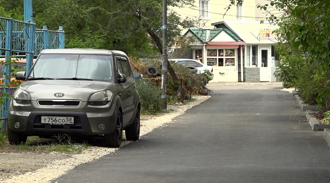 В Пензе в рамках программы «Мой двор – территория комфорта» отремонтировали 100 придомовых территорий