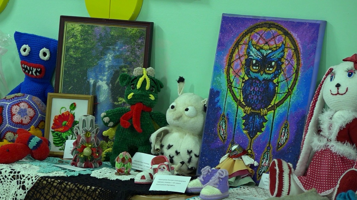 В школе №77 прошел фестиваль «Мир моих увлечений»