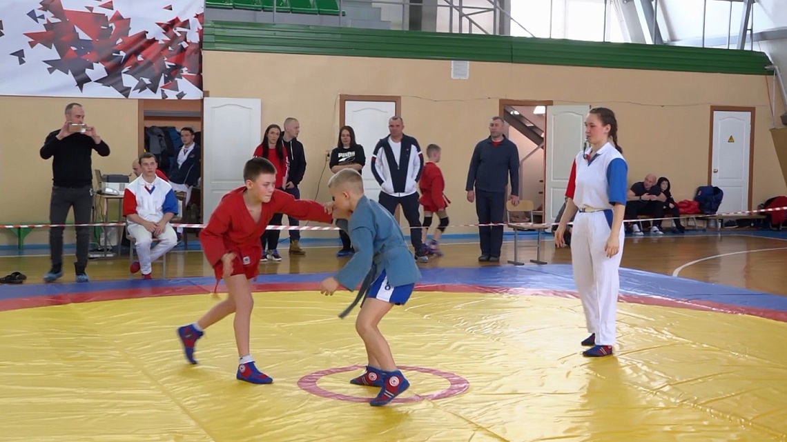 В Пензе на базе ЦКР «Дом офицеров» состоялся межрегиональный форум «PRO-САМБО 58»