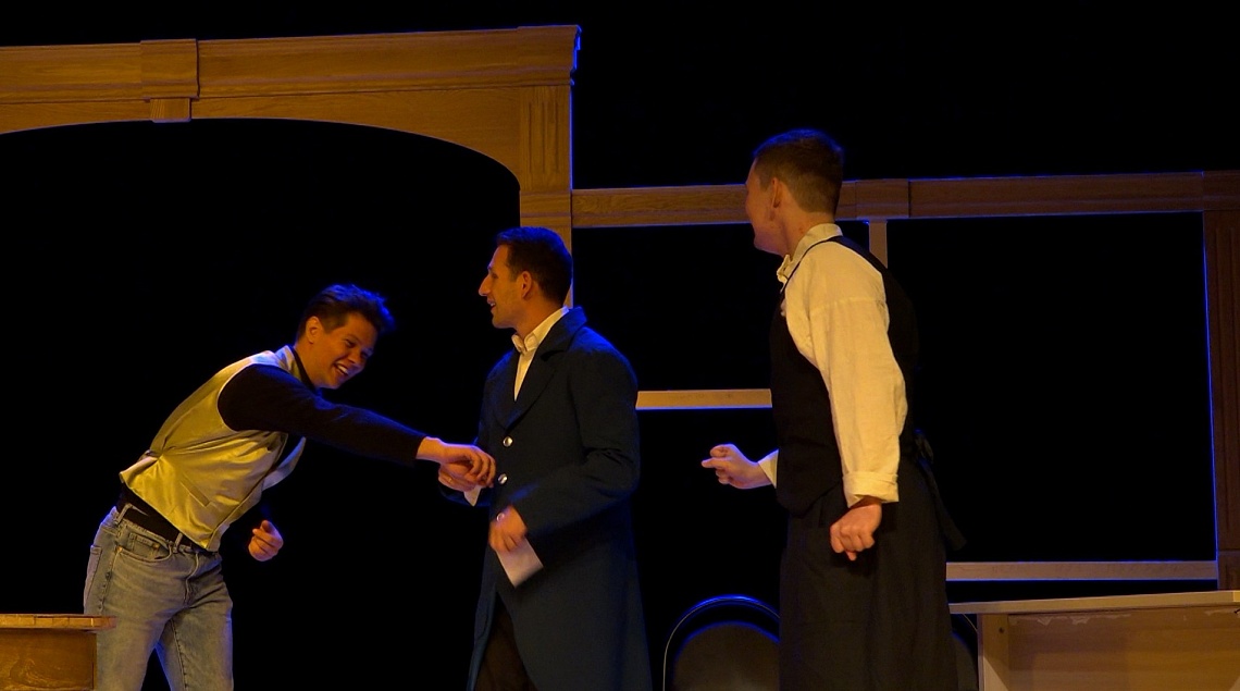 Артисты театра «Кириллица» покажут новый спектакль «Игроки»