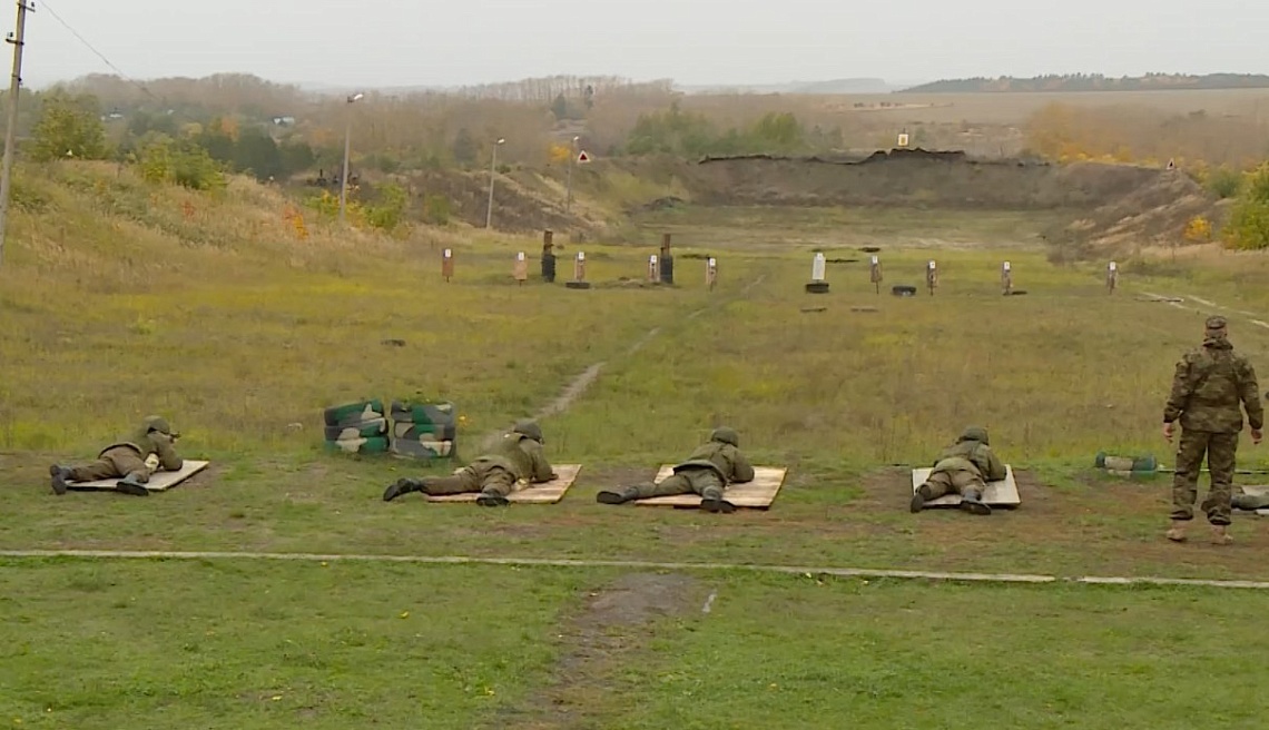 На полигоне под Пензой проходят тренировки военнослужащих