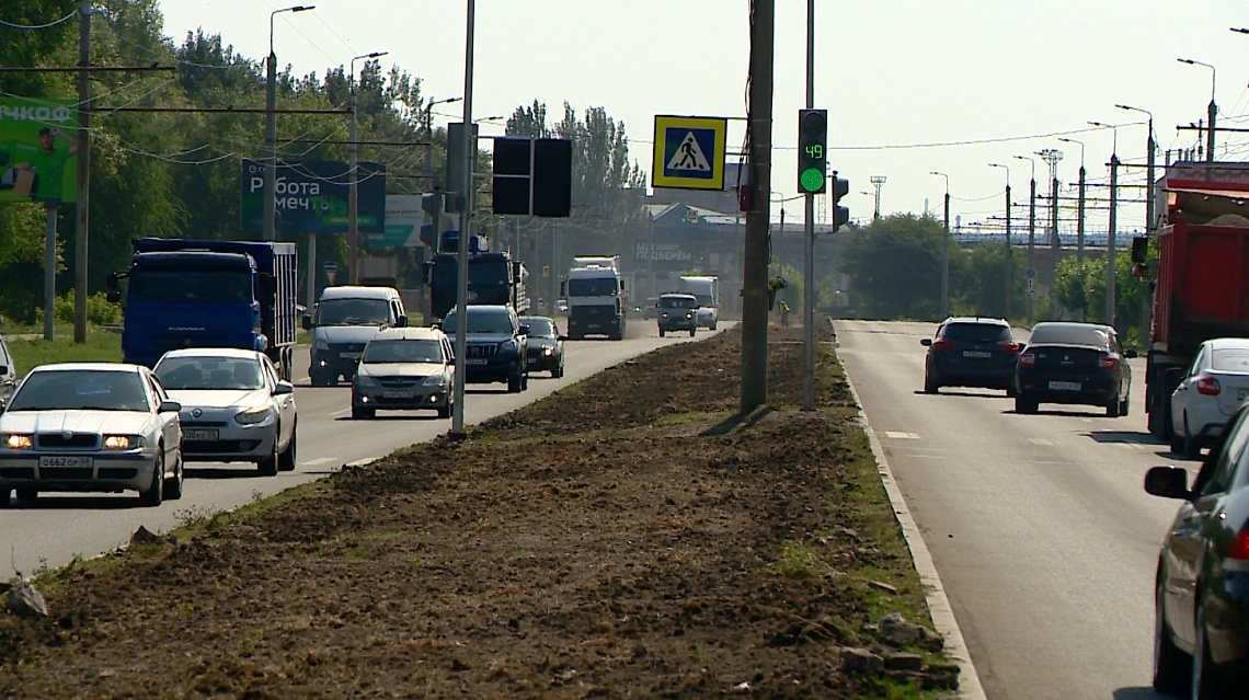 На улице Чаадаева в Пензе стартовали работы по благоустройству разделительной полосы