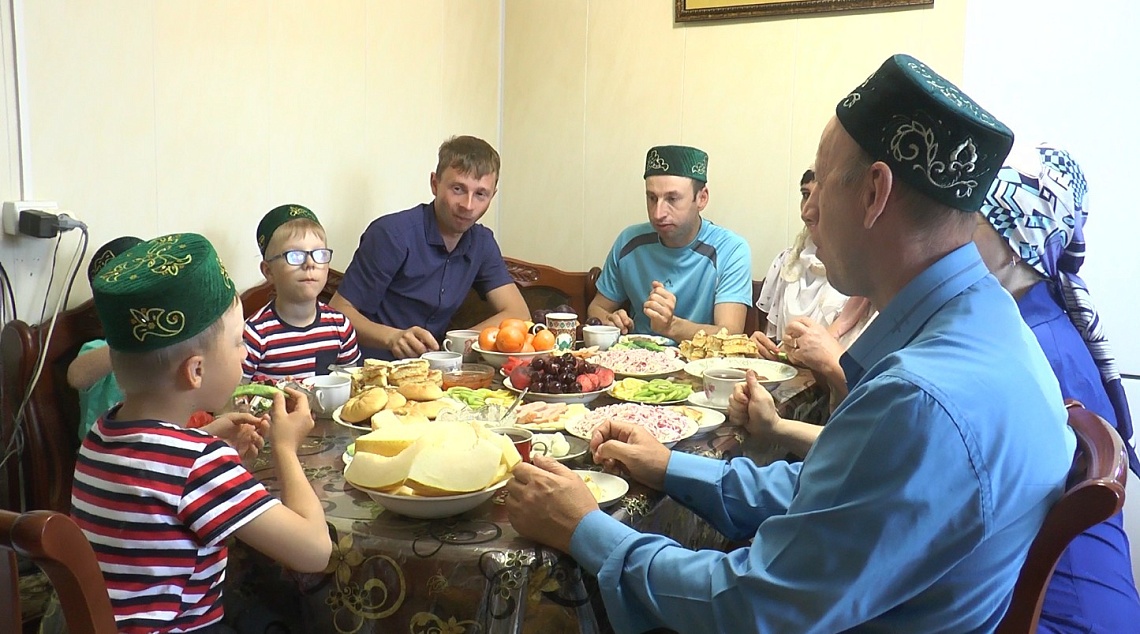 В Пензе исповедующие ислам начали отмечать праздник Курбан-байрам