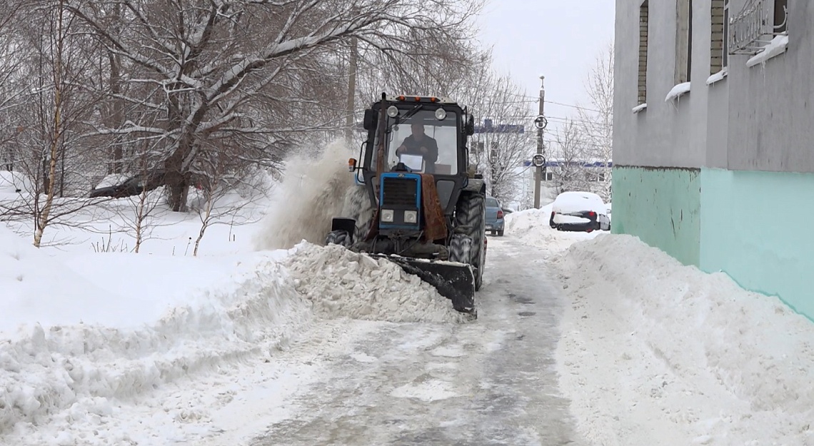 Из-за обильных снегопадов в Пензе решили продлить акцию «Чистый город»