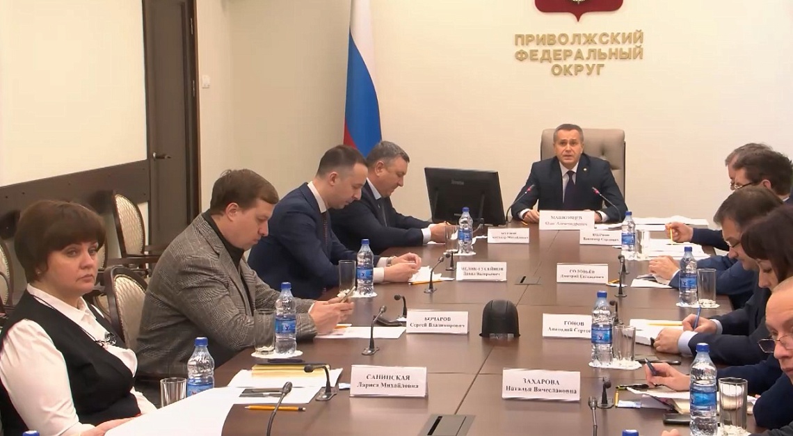 Около миллиона человек   участвовало в окружных  проектах  в прошлом году