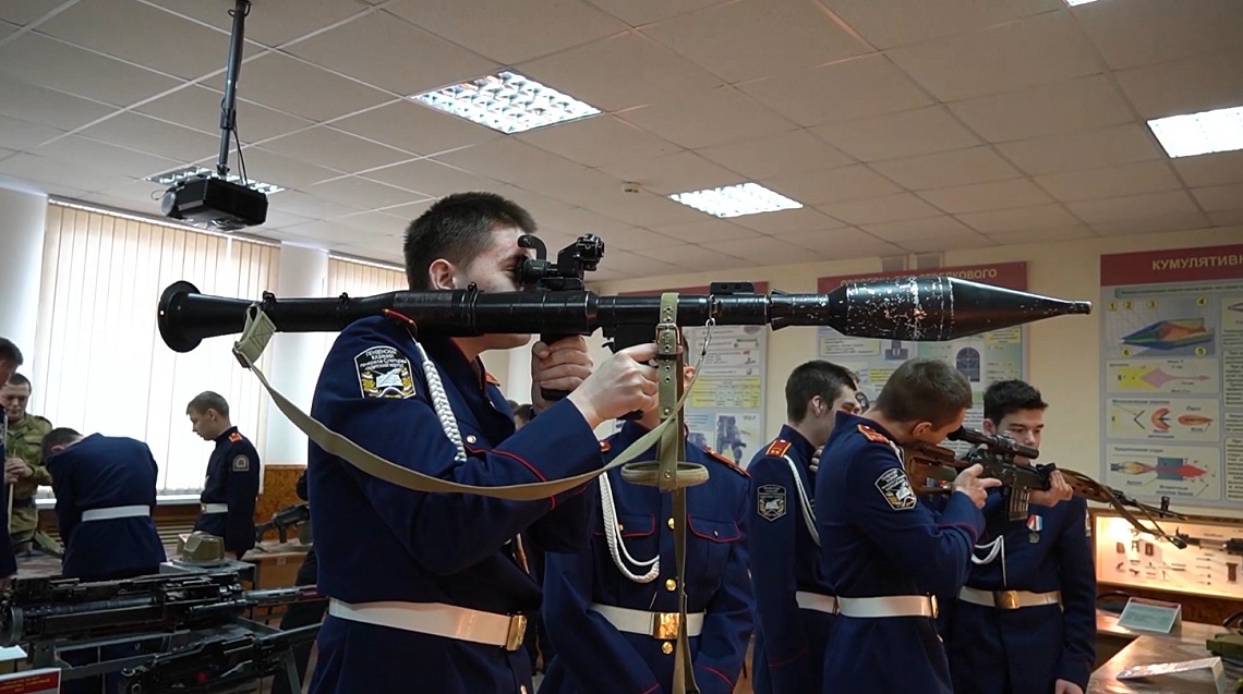 Пензенские кадеты посетили Саратовский военный институт нацгвардии России