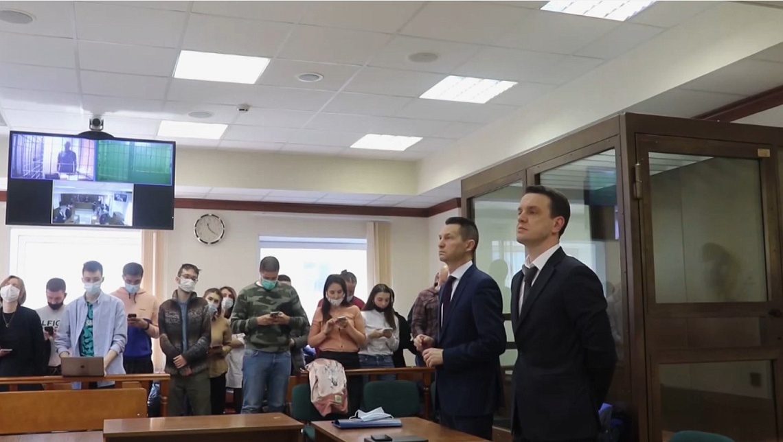 Больше восьми миллиардов рублей должны возместить в госказну бывший губернатор Пензенской области и другие фигуранты дела