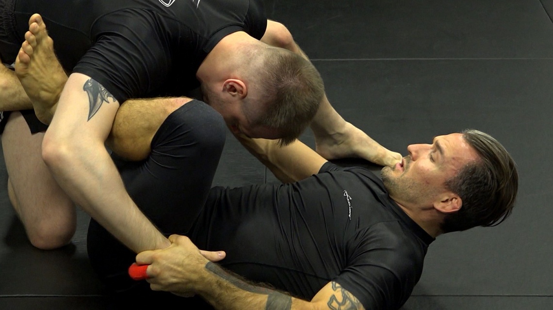 В Пензе известный борец и тренер Леонид Гатовский провел для спортсменов мастер-класс