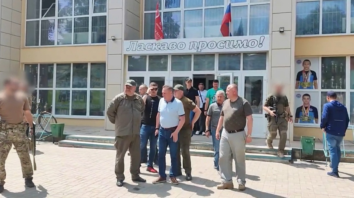 Губернатор Пензенской области Олег Мельниченко совершил очередную поездку в прифронтовую зону