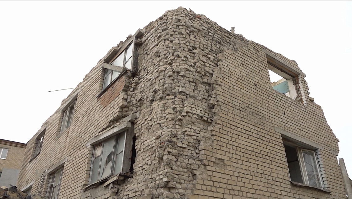 В Пензе начали сносить дом №10 на улице Кулибина