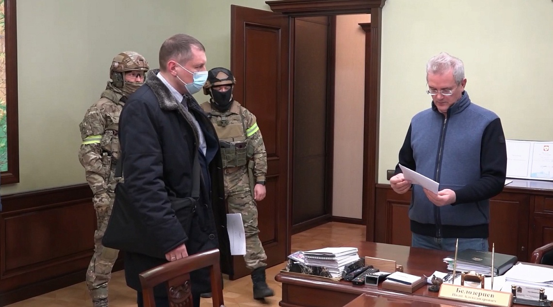 Прокурор потребовал назначить экс-губернатору Ивану Белозерцеву 13 лет в колонии общего режима