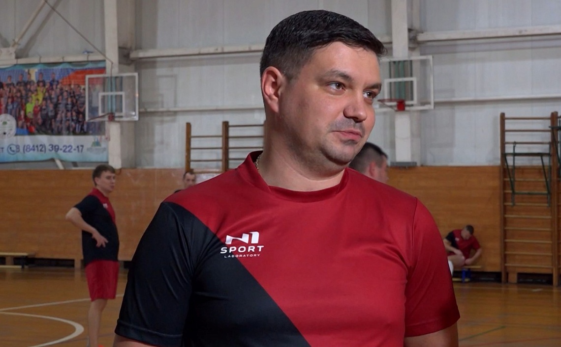 Команда из Пензенской области победила на чемпионате России по мини-футболу среди адвокатов в Мордовии