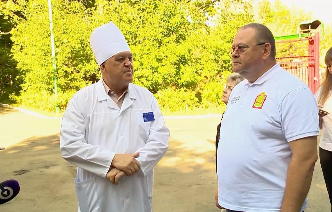 Губернатор Олег Мельниченко с рабочим визитом посетил Сердобск