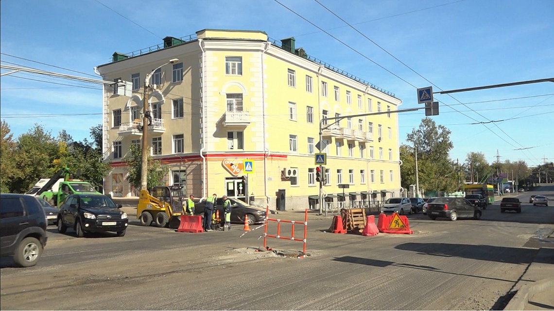 В Пензе из-за ремонта дороги на улице Свердлова образовалась пробка