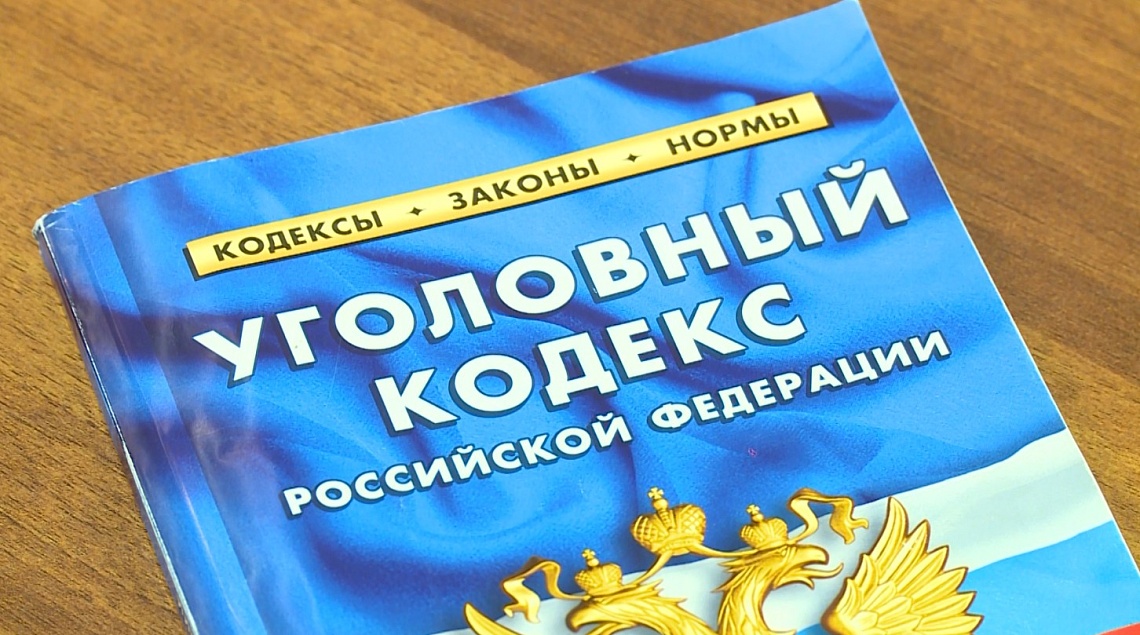 Двое пензенцев украли из магазина цветы и ананас