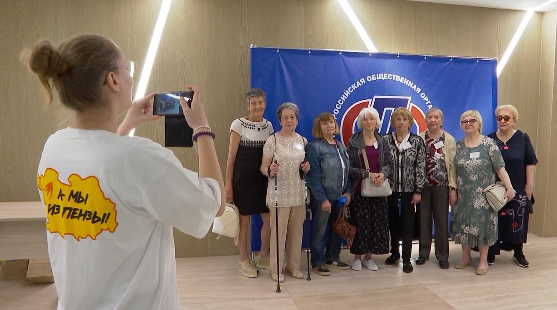 В нашу область прибыл председатель президиума центрального правления «Союза пенсионеров России» Валерий Рязанский
