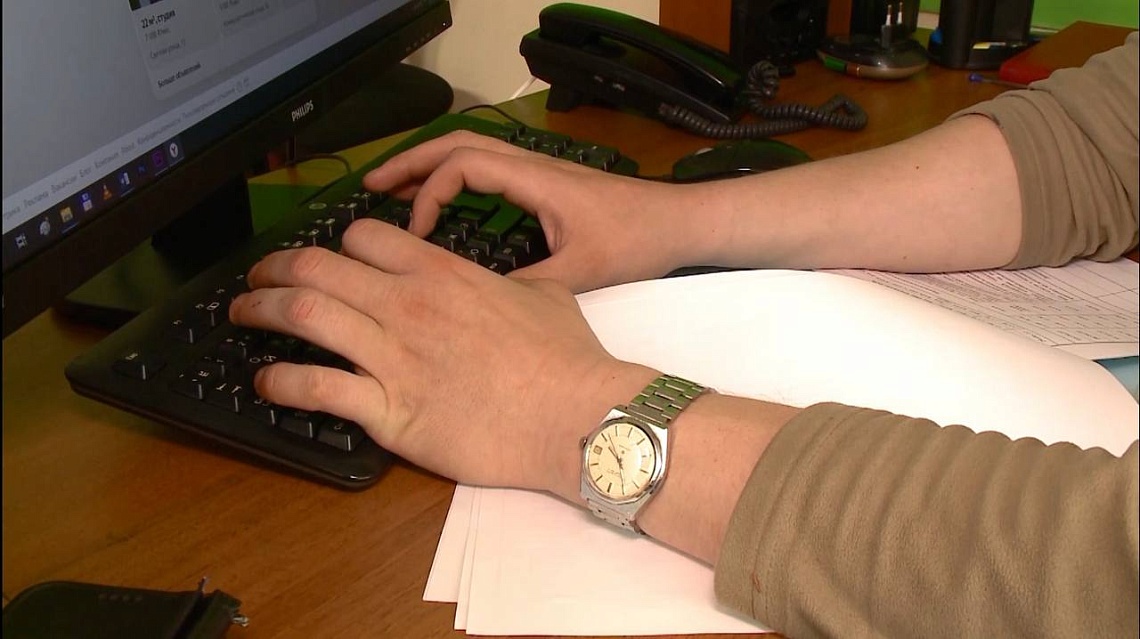 Житель Каменского района попался на уловку мошенников и лишился крупной суммы денег