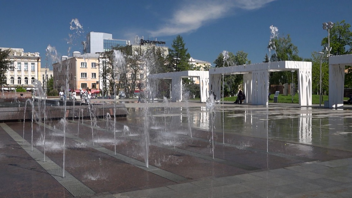 В Пензе после зимы начал работать фонтан