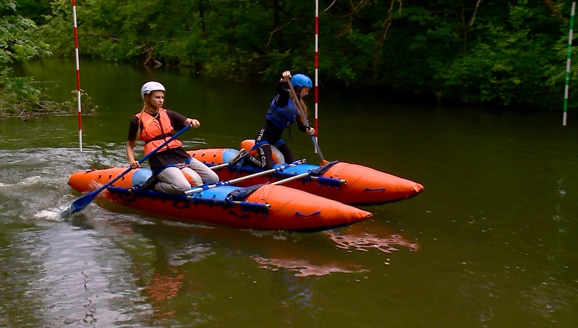 В поселке Мичуринский прошли областные соревнования по туризму на водных дистанциях