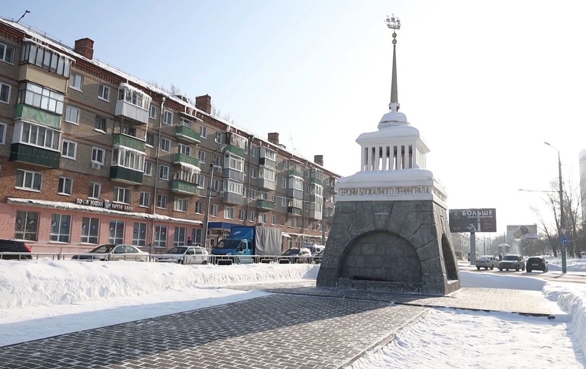 Представители Пензенской области возложили цветы к монументу героям блокадного Ленинграда