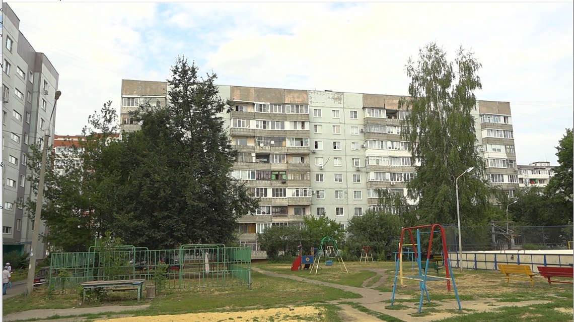 В Пензе жители многоэтажек на проспекте Строителей получили грант на установку игровых комплексов для детей