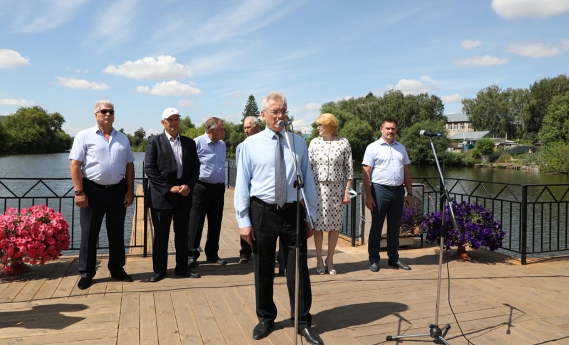 В Башмаково открыли новую зону отдыха на набережной