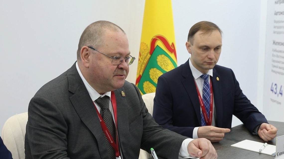 Губернатор Олег Мельниченко сообщил о подписании на международном экономическом форуме соглашения с ПАО «Т Плюс»