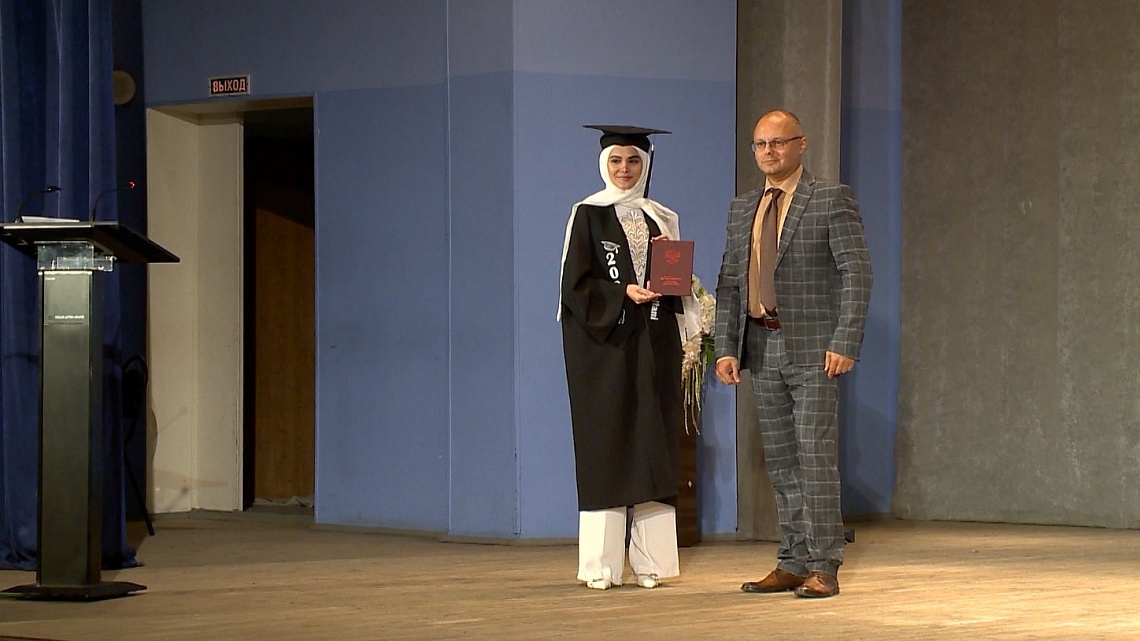 В Пензенском государственном университете состоялась церемония вручения дипломов студентам-стоматологам из арабских стран