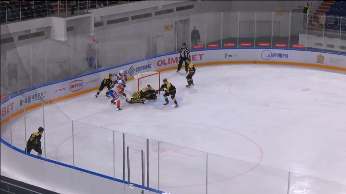 Пензенский «Дизель» завершил домашнюю серию игр победой над питерским клубом «СКА-Нева»