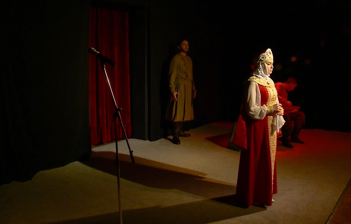 Пензенский театр «Слово» открыл цикл спектаклей «Поэтические понедельники»