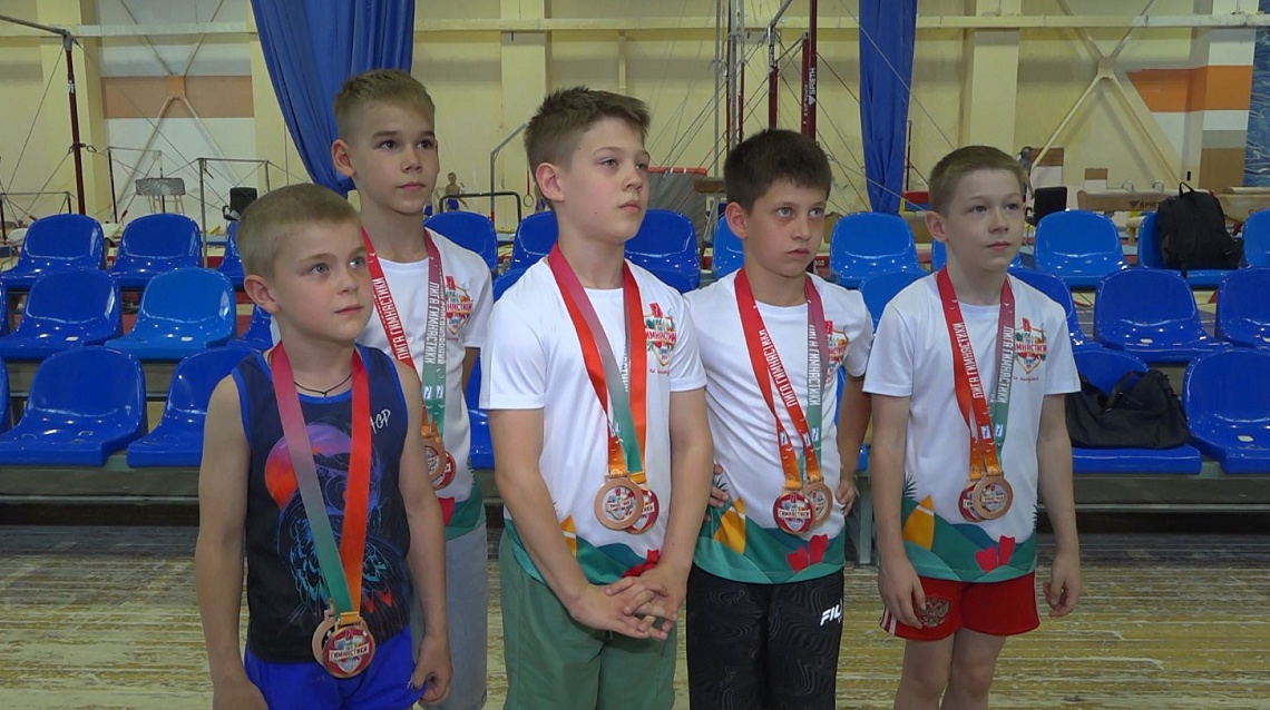 Юные спортсмены из Пензы заняли третье место на фестивале «Лига гимнастики-2024»