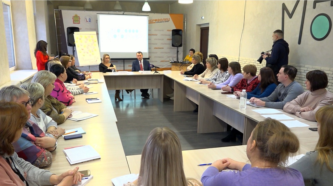 Мария Львова-Белова пообщалась с будущими наставниками социального проекта