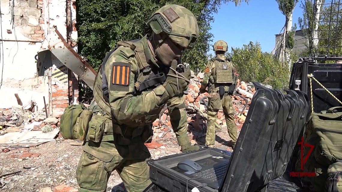 В ДНР спецназ Росгвардии противодействует беспилотным летательным аппаратам противника