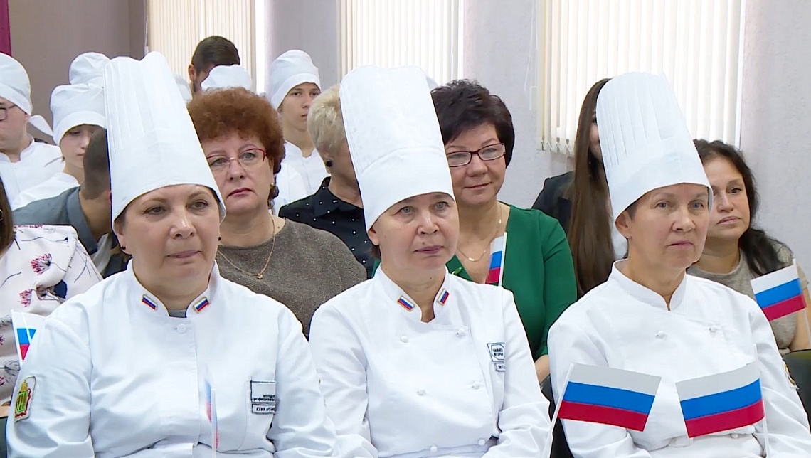 В Пензе состоялась церемония закрытия V Национального чемпионата «Навыки мудрых»
