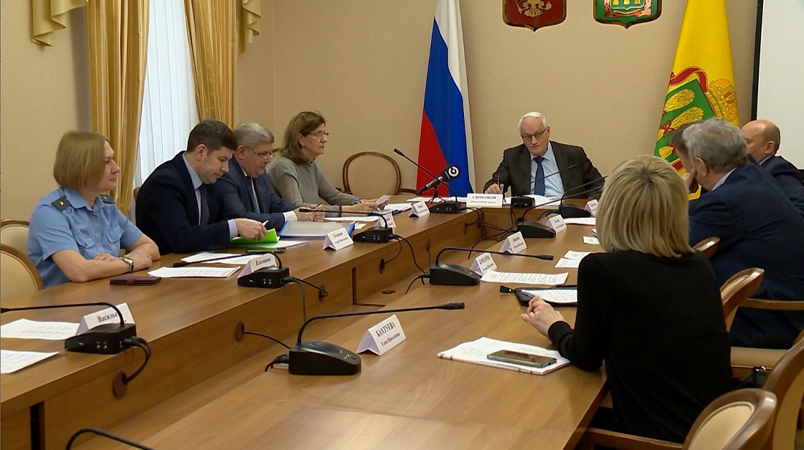 В Пензе прошло заседание межведомственной комиссии по противодействию нелегальной занятости региона