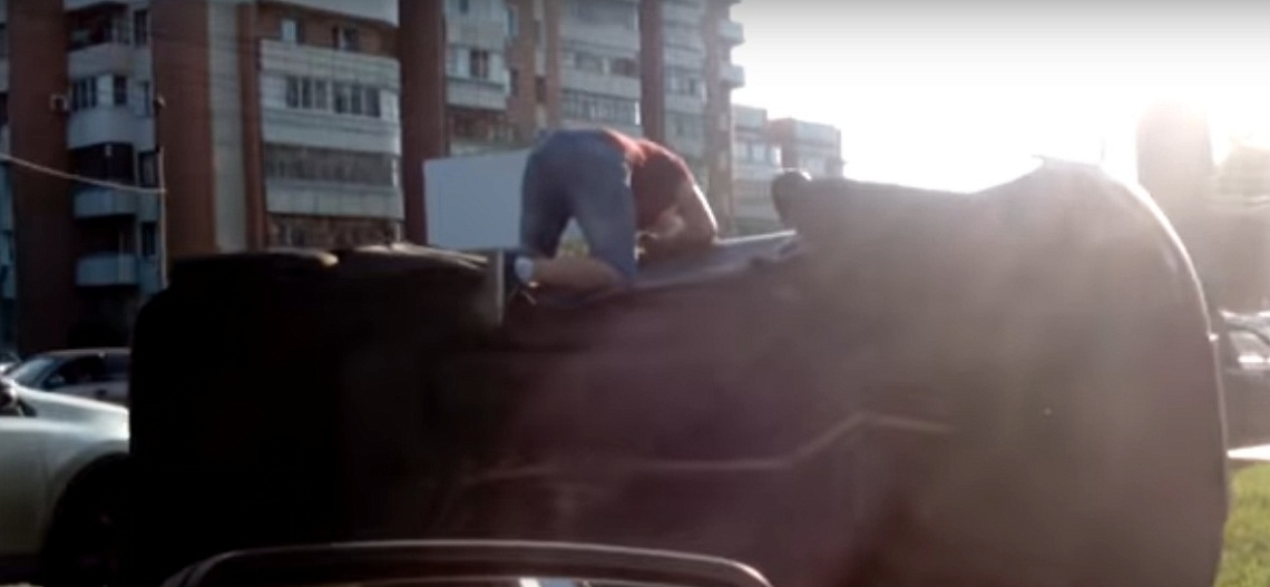 В Сети появилось видео аварии на ул. Луначарского в Пензе