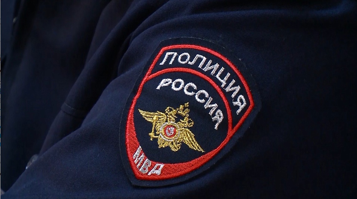 Житель Пензы угнал автомобиль с парковки торгового центра